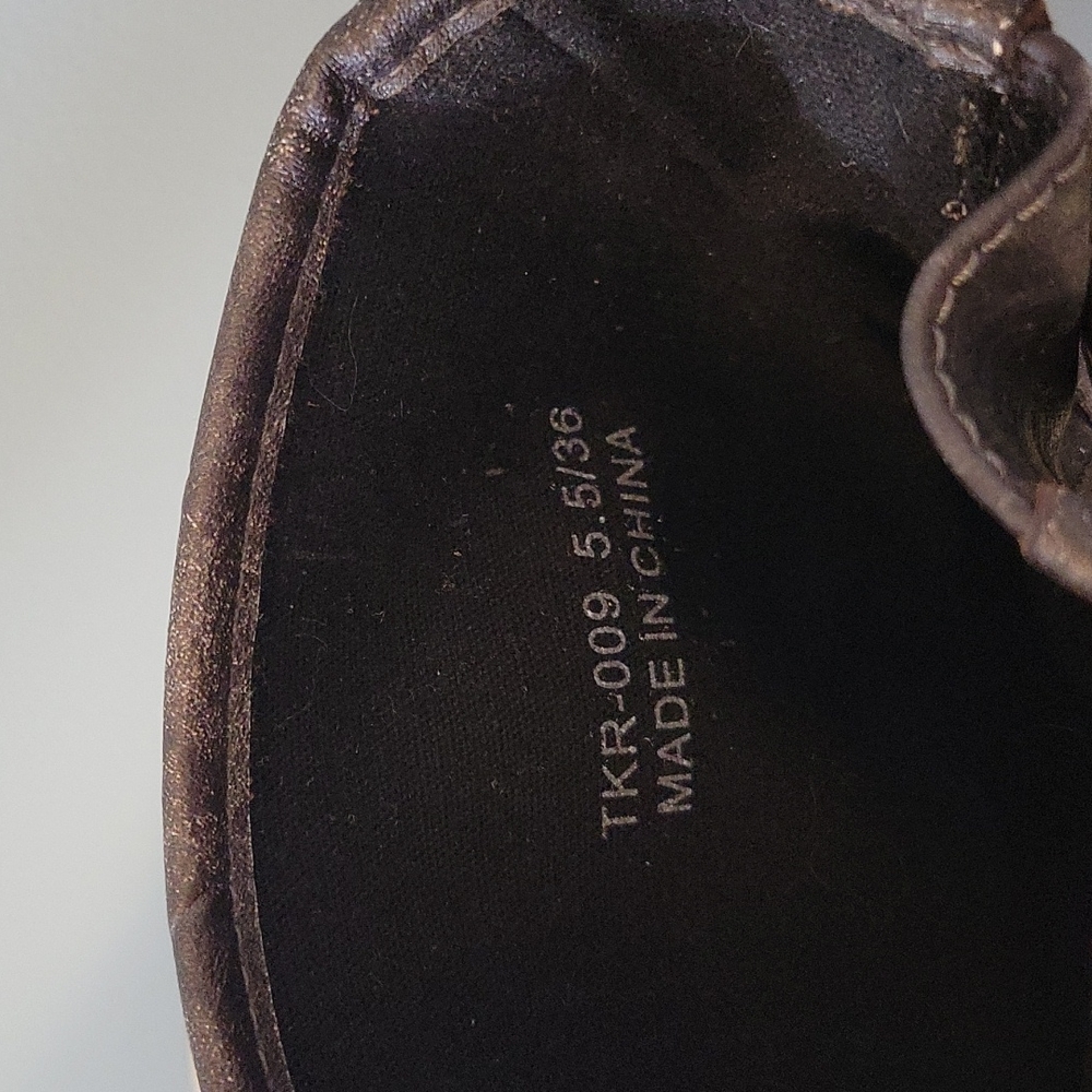 Dirty Laundry Brown Boots - Picture 6 of 7